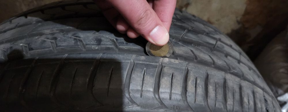 Продавам 4 броя  летни гуми 205/55/16