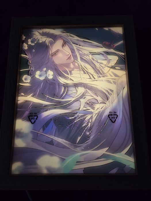 Светильник новый