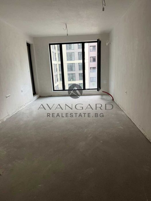 Продава се Двустаен апартамент в Пловдив, Тракия - 65 кв.м за 1570 €/кв.м - Снимка #1