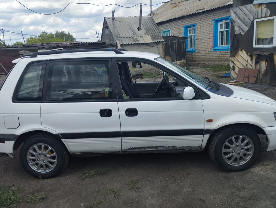 Продам машину 1995 года
