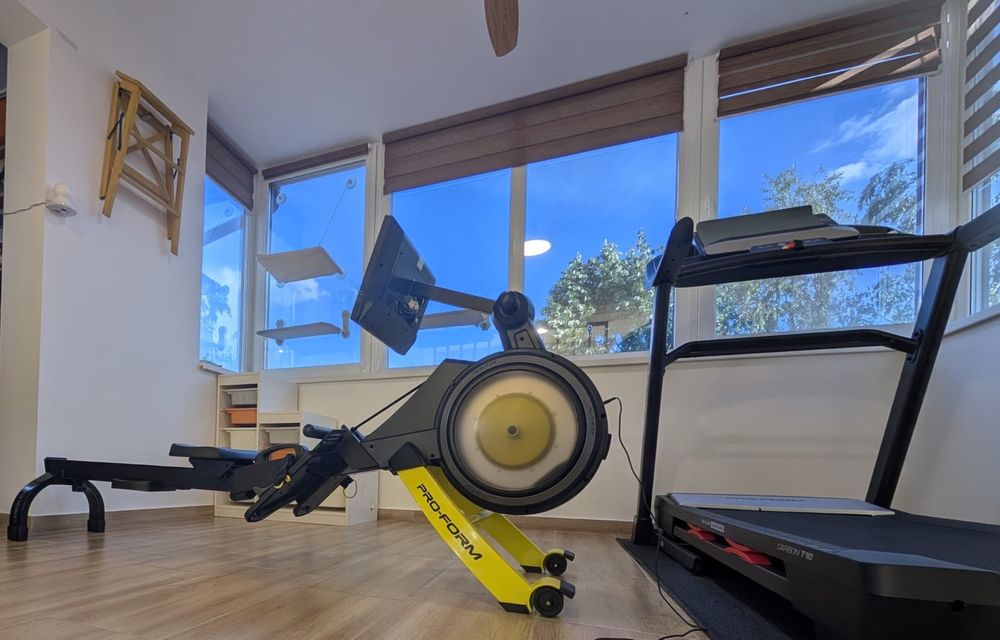 ProForm Carbon R10 Profesional | Doar 600 km utilizati | Stare Excelentă | 2.700 RON