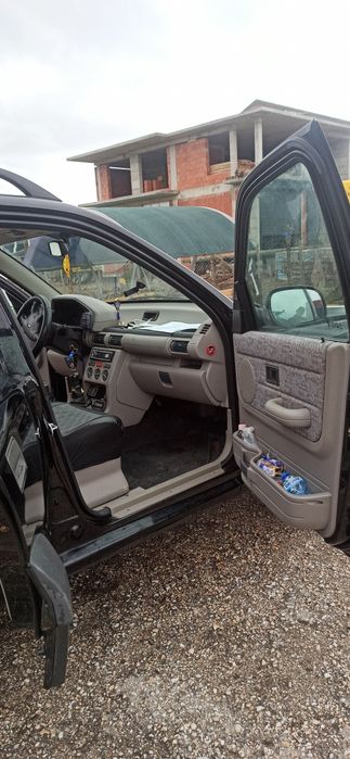 Prodavase land rover