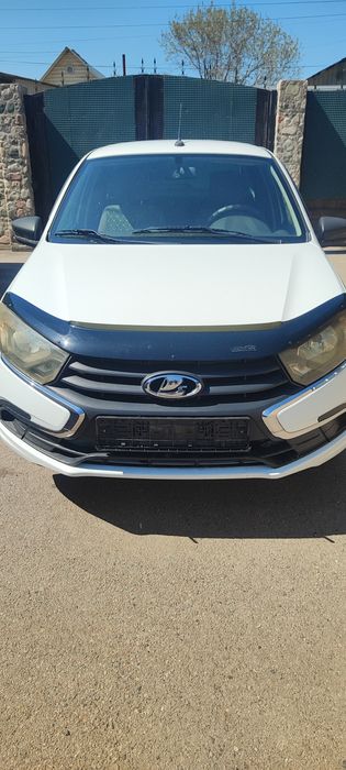 Ваз Лада гранта 2190