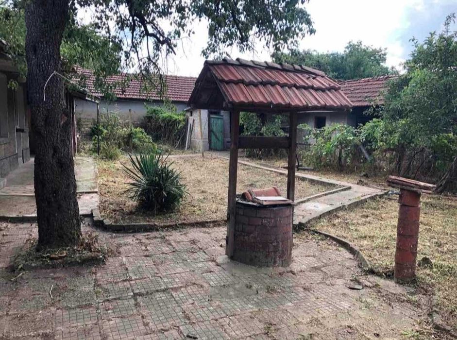 Къща в село Козаревец