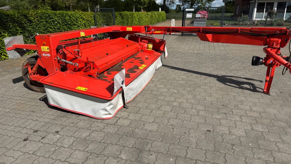 Kuhn Mährwerk, Kasilka John Deere, Arion, Case Puma
