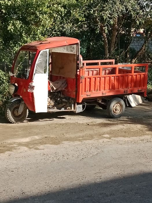 Мотоциклы Лочин сотилади