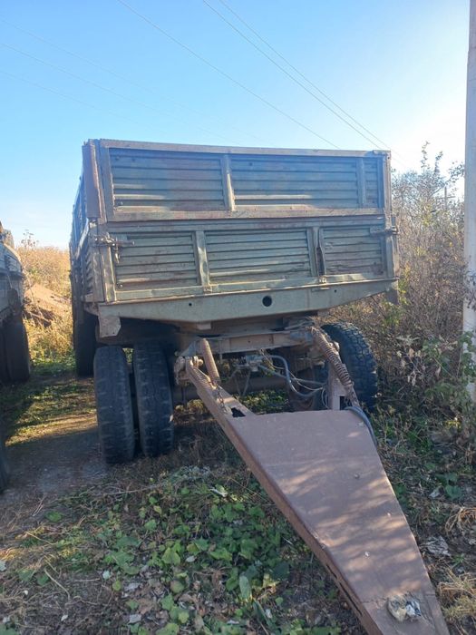 Продам прицеп бортовой