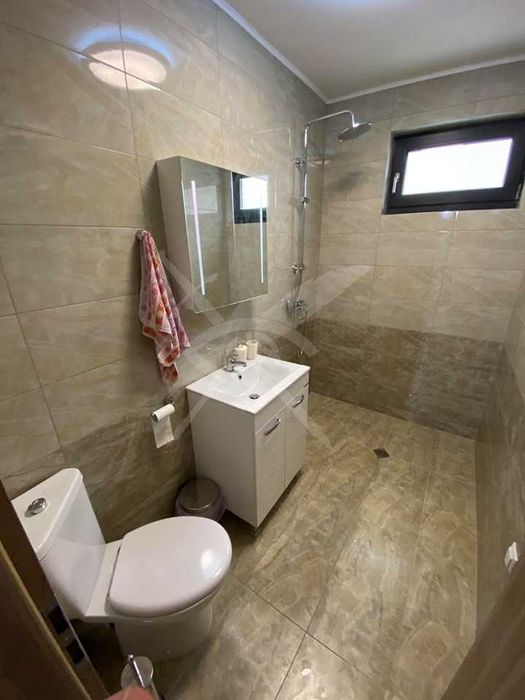 Дава се под наем Тристаен апартамент в Пловдив, Христо Смирненски - 100 кв.м за 698.19 € - Снимка #4