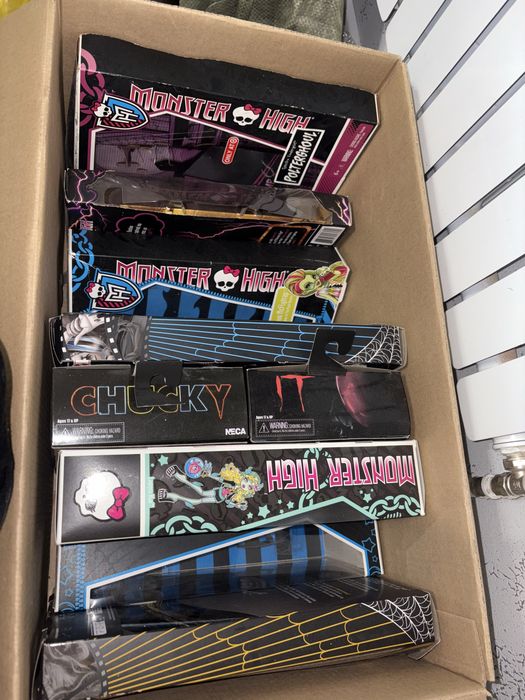 коробки кукол монстер хай