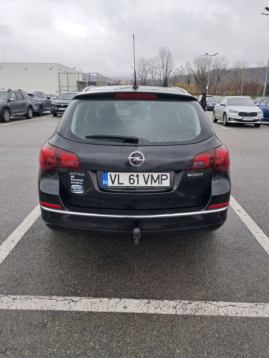 Opel Astra j 2014 euro 6.fara Adeblue.Pret Negociabil. ..