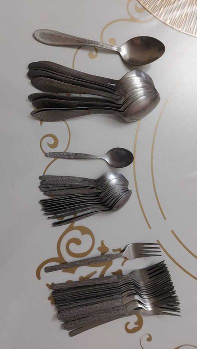 Чайные, столовые ложки, вилки