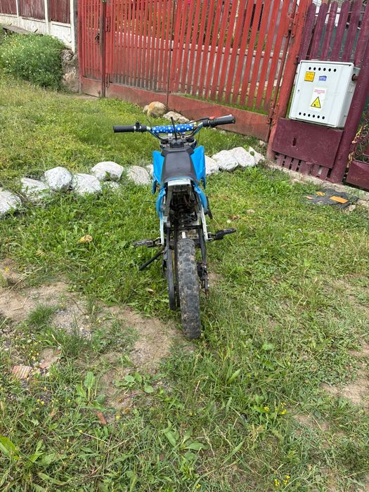 Vând cros 49 cc.