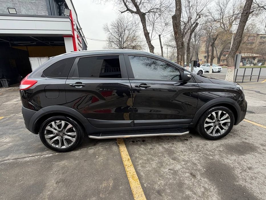 Lada Xray Cross 2020