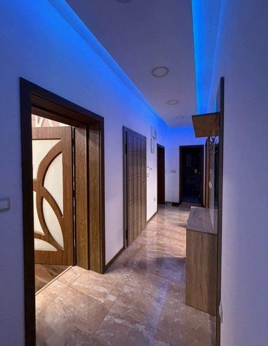 Дава се под наем Тристаен апартамент в София, Център - 92 кв.м за 996.03 € - Снимка #9