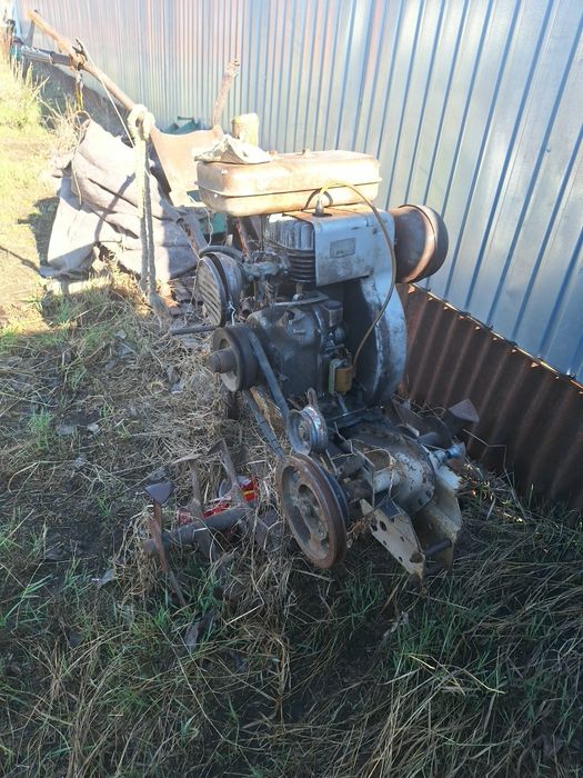 Мотоблок «Урал» с двигателем УМЗ-5В.