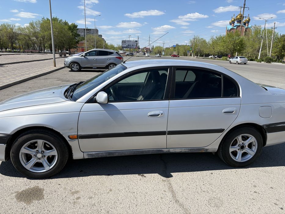 Продам Toyota Avensis