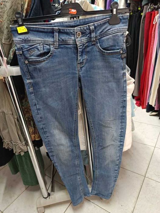 Лот Дамски Дънки