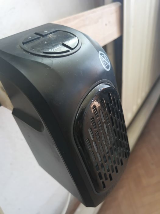 Стенна керамична печка