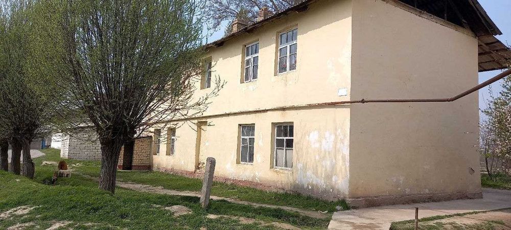 12 сотих жой сотилади бинолари билан