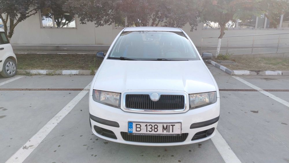 Skoda fabia1 an 2006 benzină
