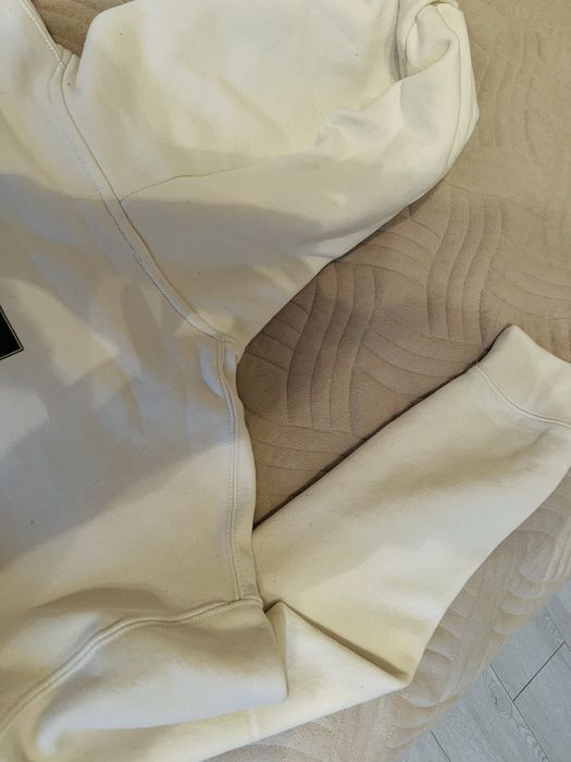 Худи белого цветы молодежный