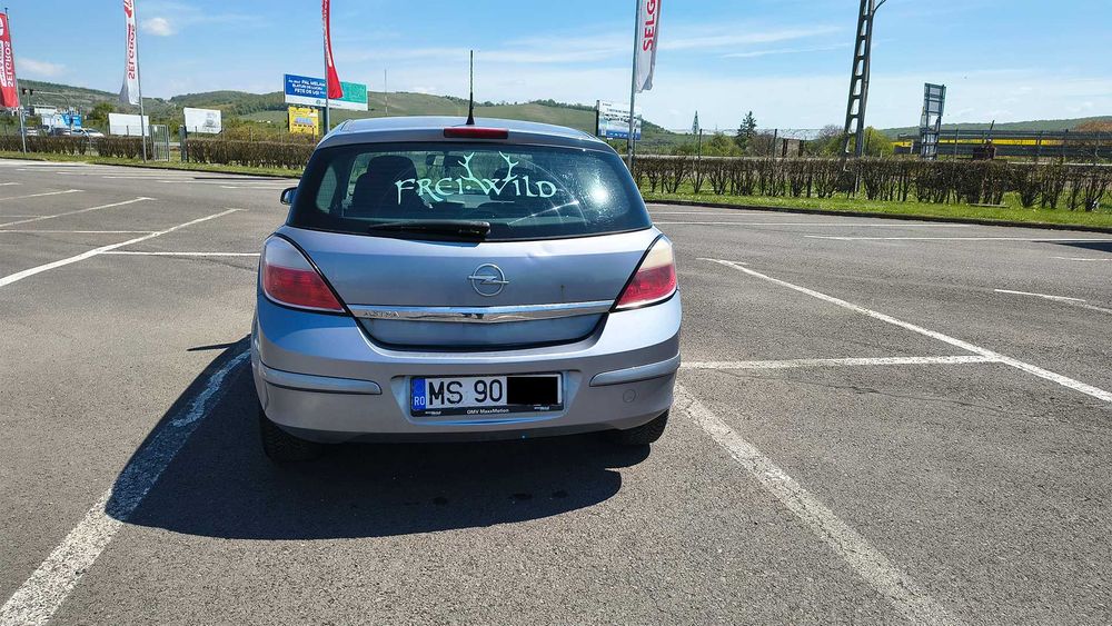 OPEL Astra 2005 — imagine 3