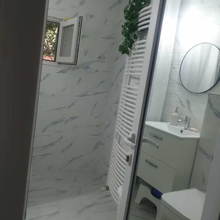 De inchiriat apartament Modern -Micro 3