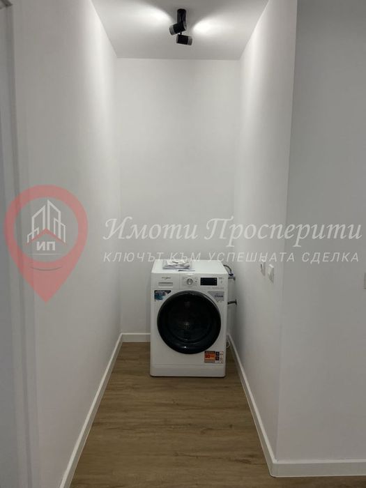 Дава се под наем Тристаен апартамент в София, Център - 82 кв.м за 930 € - Снимка #9