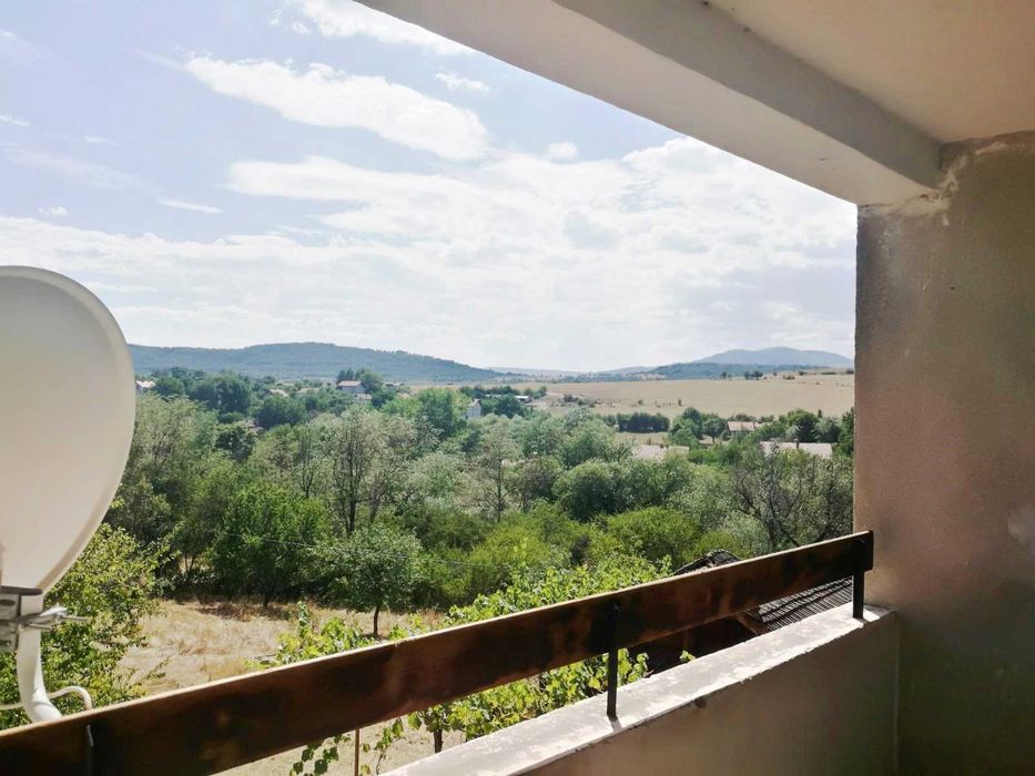 Продава се Къща в с. Кошарево, Област Перник - 80 кв.м за 1063 €/кв.м - Снимка #14