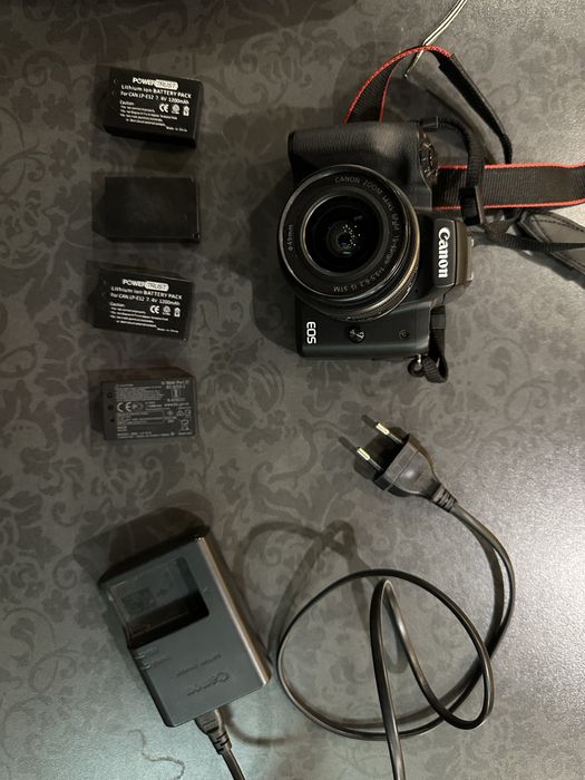 Камера Canon m50 mark2