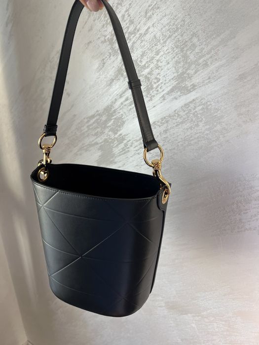 Prada чанта черна