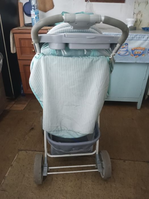 Детская коляска .