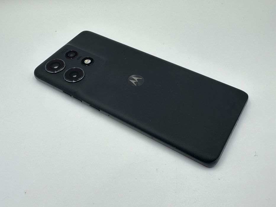 Amanet F28: Motorola Edge 50 Pro 512GB