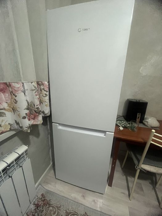 Продам холодильник срочно