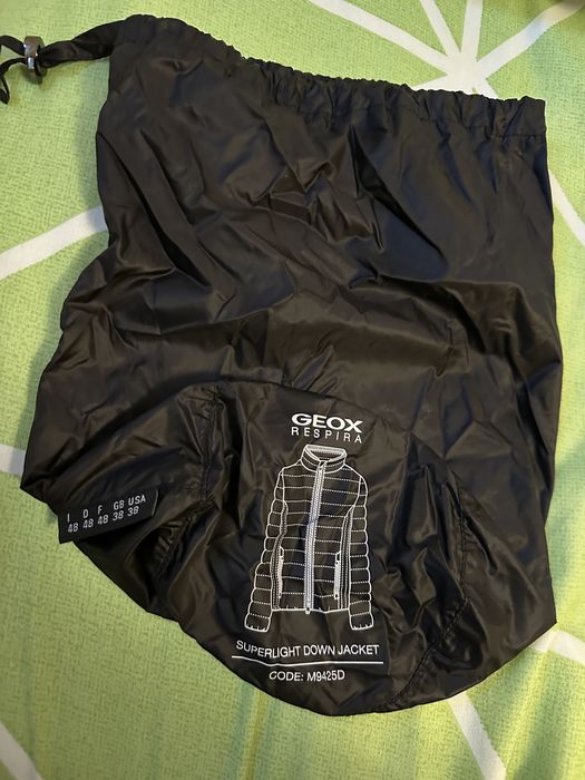 Geox пролетно-есенно яке