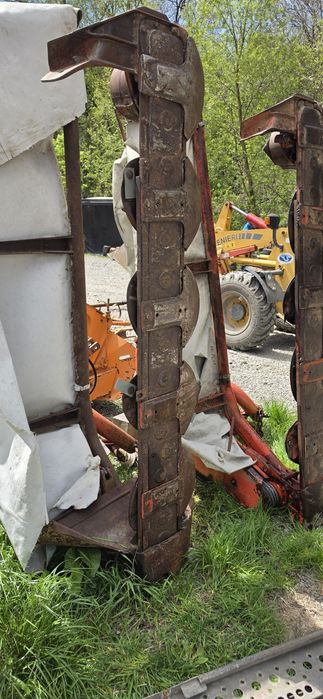 Coasa rotativa KUHN de 2 m