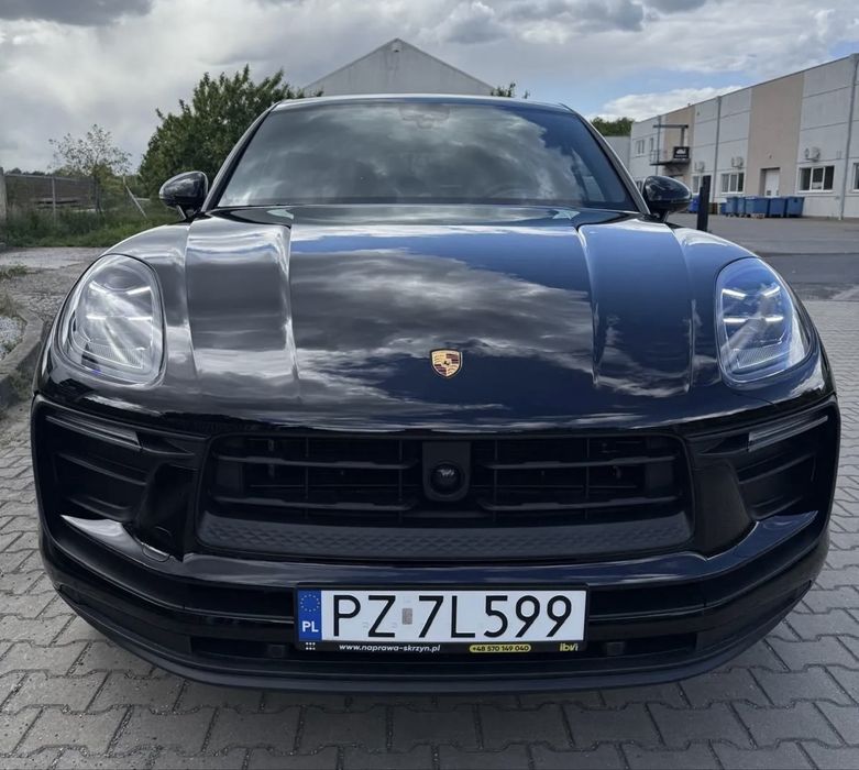 Porsche Macan T на части