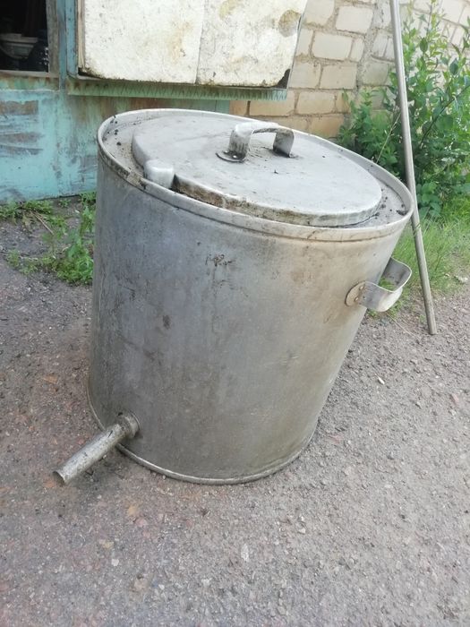 Продам Воскотопку