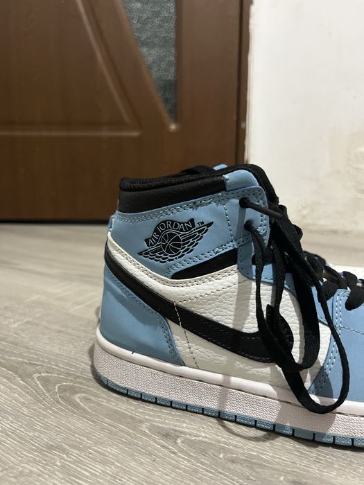 jordani 4 university blue,