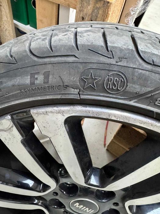 Set 4x Goodyear Eagle F1 205/45R17 runflat Mini/BMW