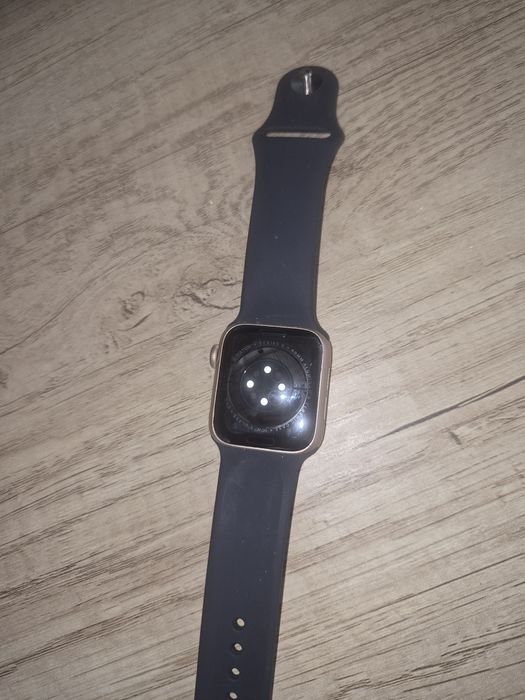 Apple watch series 6