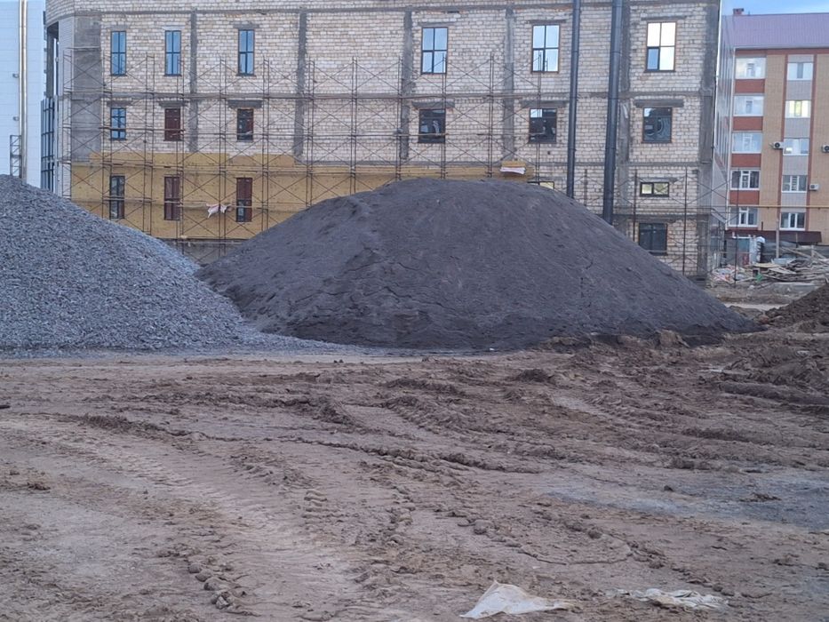 Щебень песок  пгс  грунт  хова 25 тонна