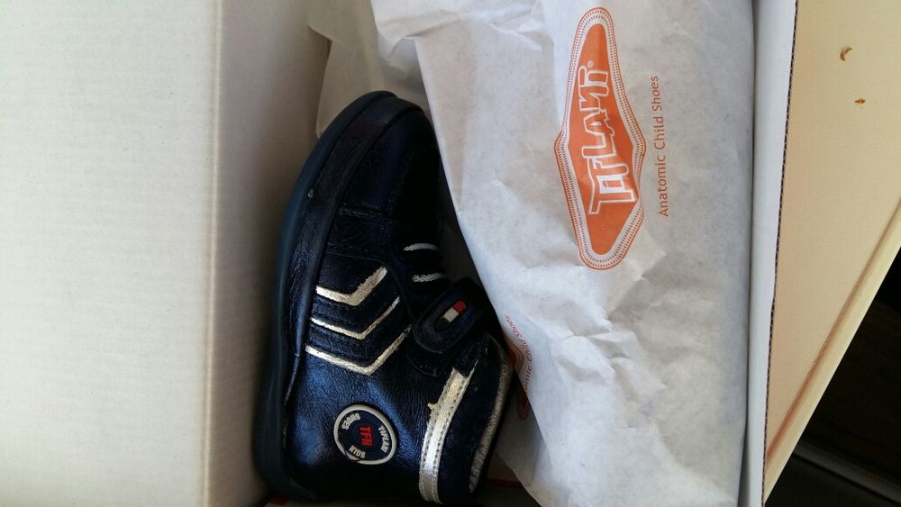 Продам ортопедические ботиночки