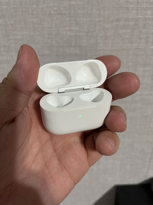 Кейс от Airpods 3 оригинал