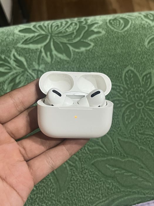 AirPods Pro (1-поколение)