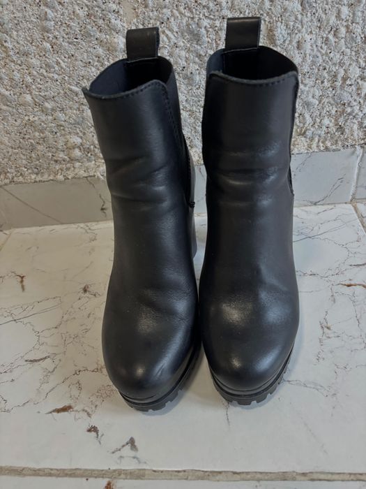 Tommy Hilfiger боти естествена кожа