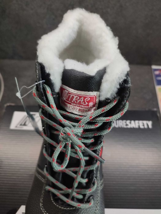 Работни обувки- номер 45 / 5 чифта