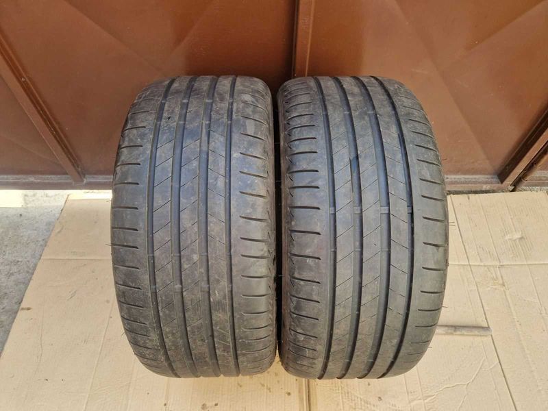 2 Bridgestone R18 255/40
летни гуми
DOT4122