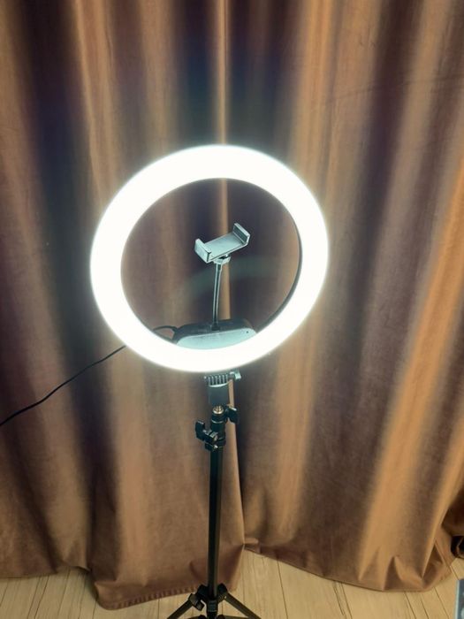 Кольцевая лампа Ring Light со штативом