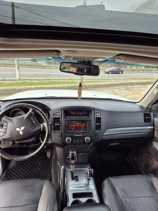 Pajero autoutilitara N1